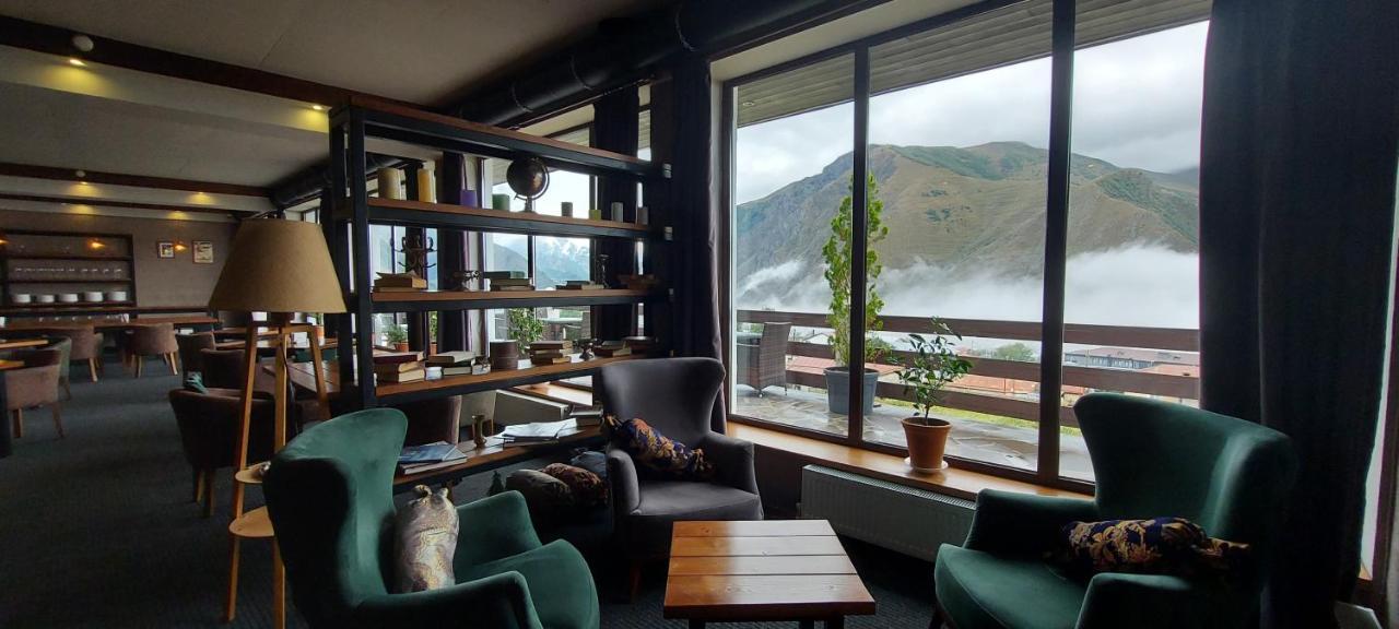 Alpine Lounge Boutique Hotel Казбеги Екстериор снимка