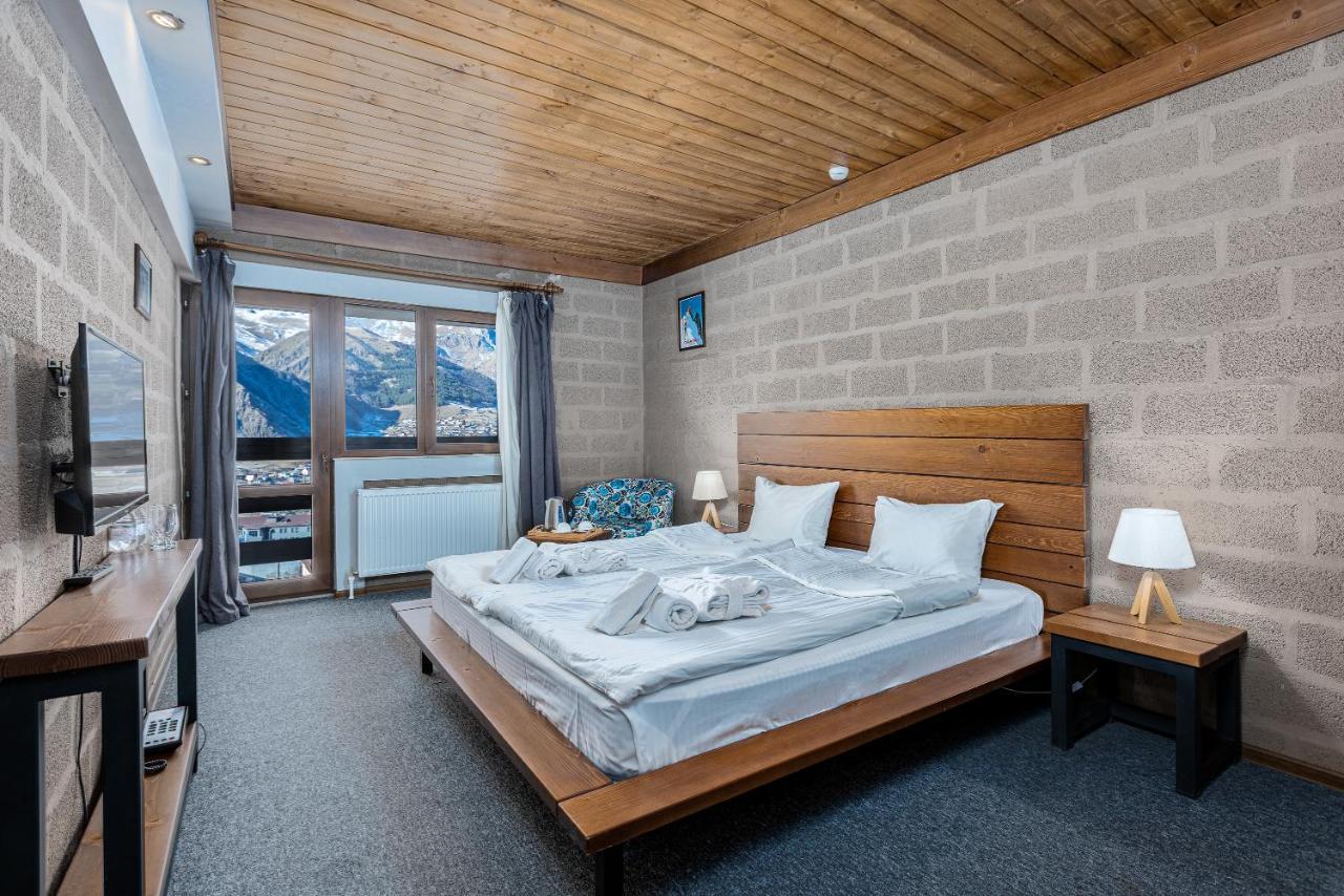 Alpine Lounge Boutique Hotel Казбеги Екстериор снимка
