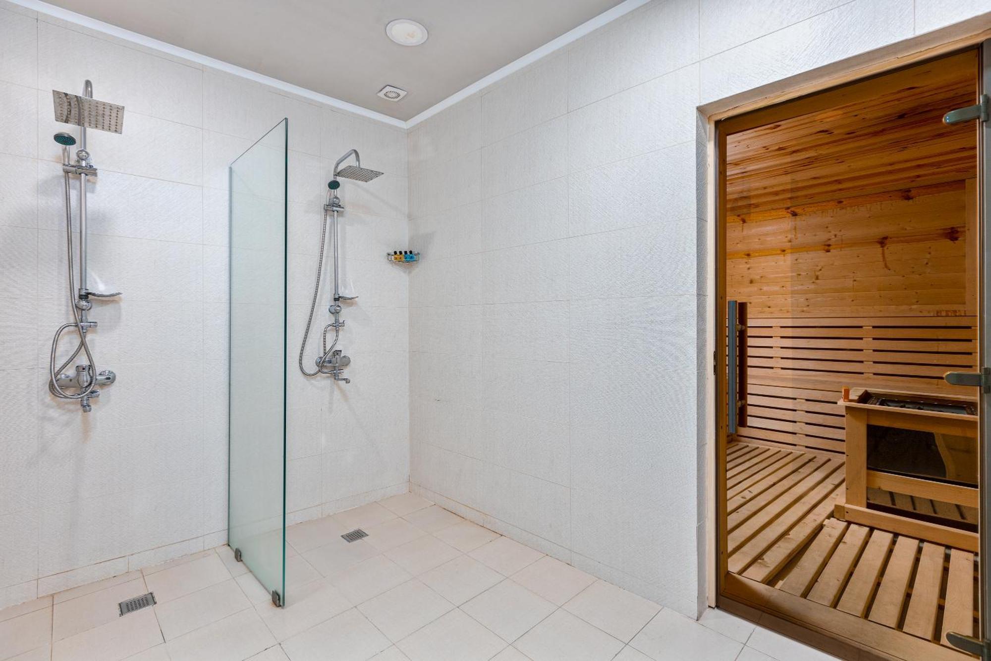 Alpine Lounge Boutique Hotel Казбеги Екстериор снимка