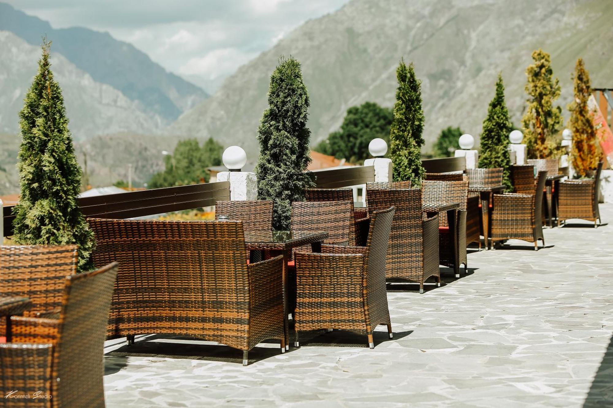 Alpine Lounge Boutique Hotel Казбеги Екстериор снимка