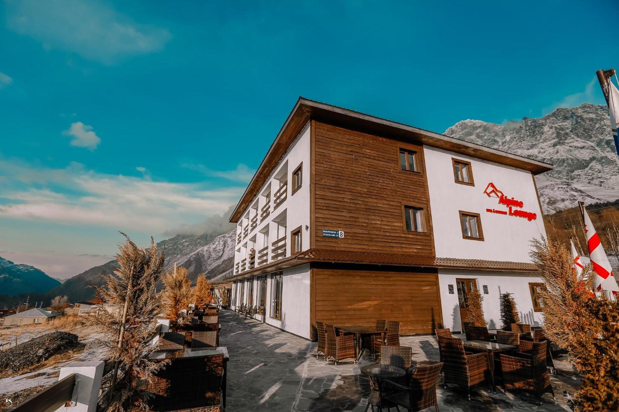 Alpine Lounge Boutique Hotel Казбеги Екстериор снимка