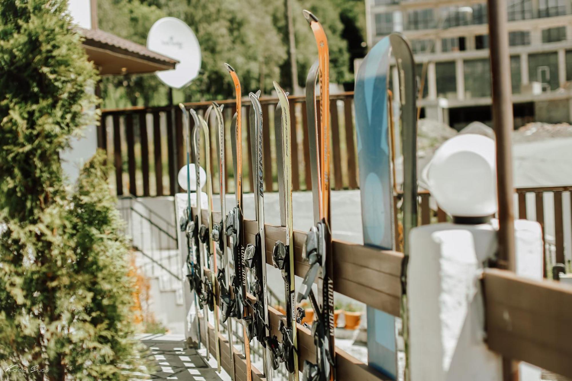 Alpine Lounge Boutique Hotel Казбеги Екстериор снимка